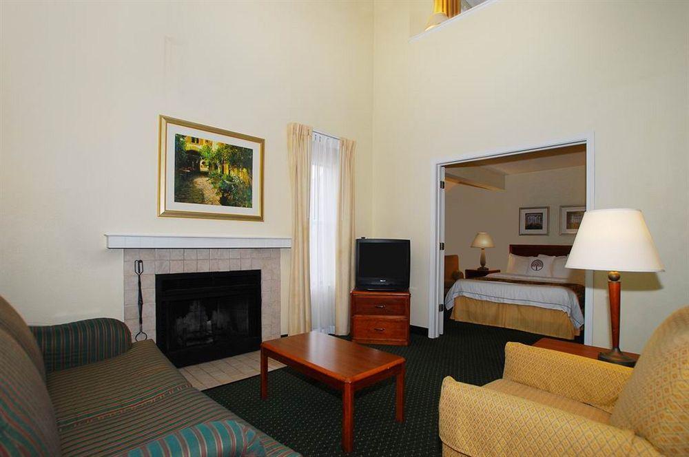Hawthorn Suites Dayton South مياميسبيرغ المظهر الخارجي الصورة